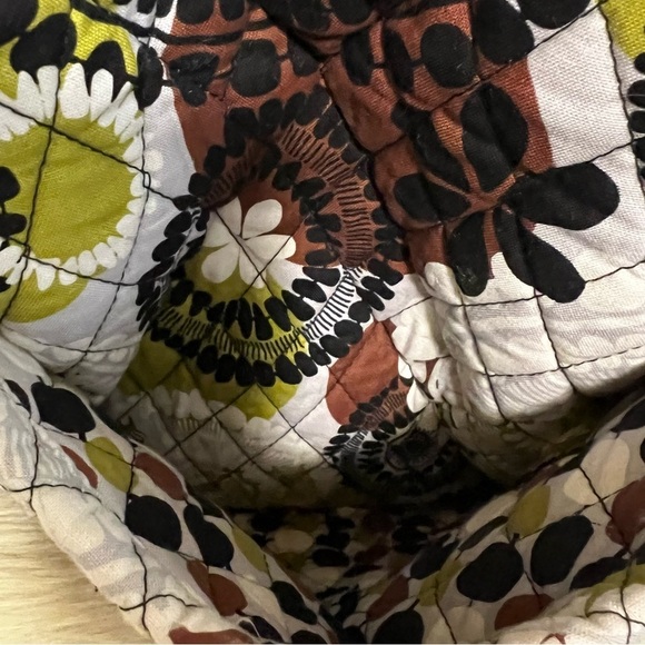 VERA BRADLEY Cocoa Moss Large Duffle Bag 2 Handles Zip Top Brown Green 2013 - Picture 6 of 13